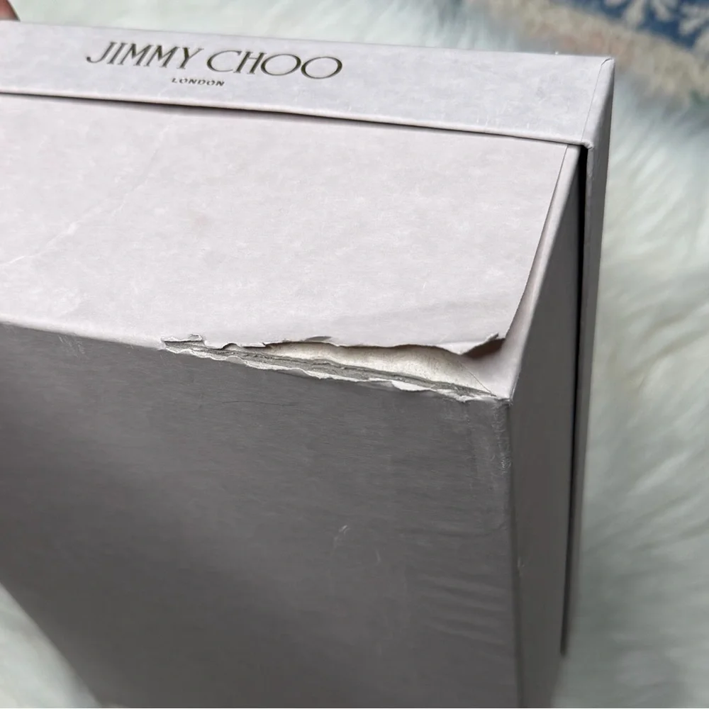 New in box Jimmy Choo Lichi Black Napa Leather Espadrilles Embossed Logo